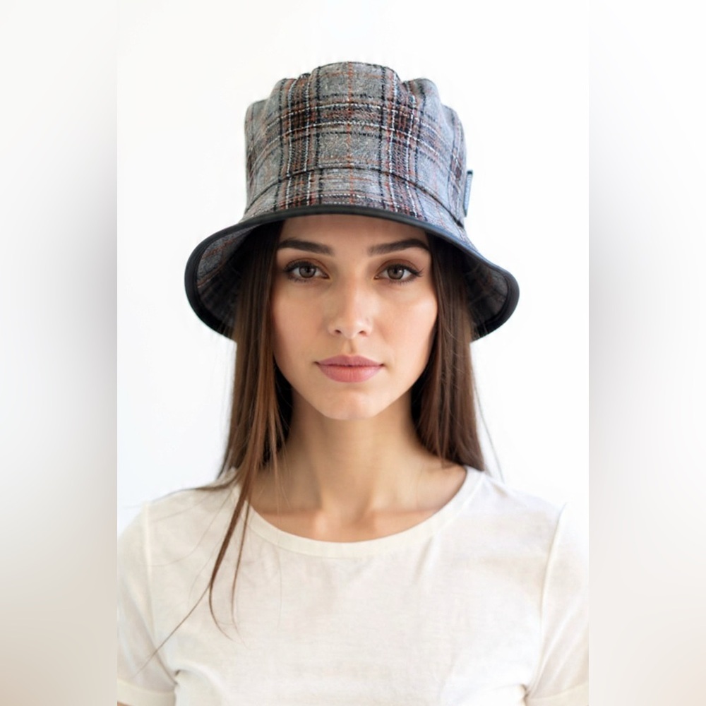 Steve Madden Bucket Hat One Size Reversible Plaid Gray Black Modern Streetwear